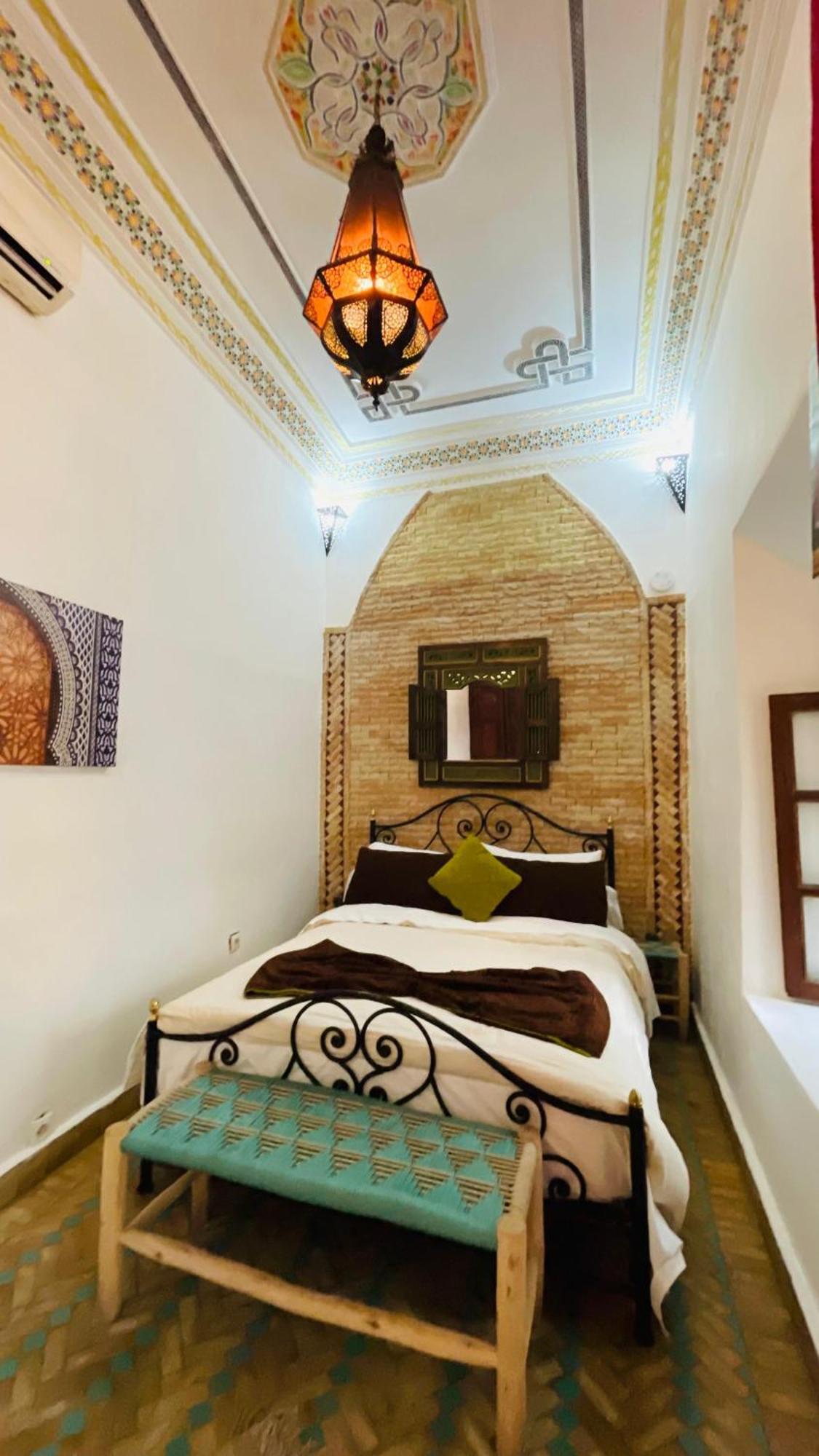 Riad Le Dromadaire Bleu By Weekome Marrakesh Buitenkant foto